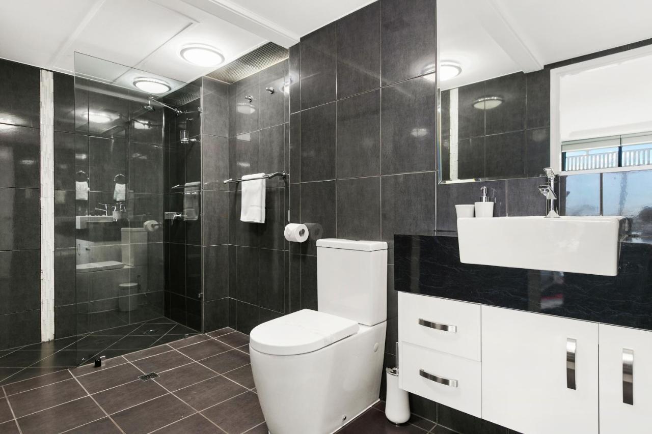 Cairns Luxury Seafront Apartment Extérieur photo
